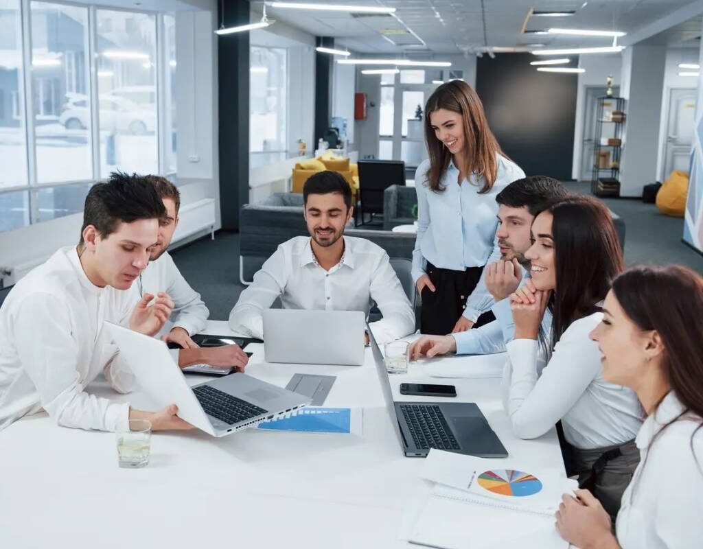 Top 2 The Ultimate Guide to Becoming an HR Consultant | CIO Women Magazine