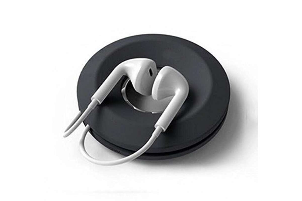 Best 15 Portable Tech Gadgets You Need in 2024 | CIO Women Magazine