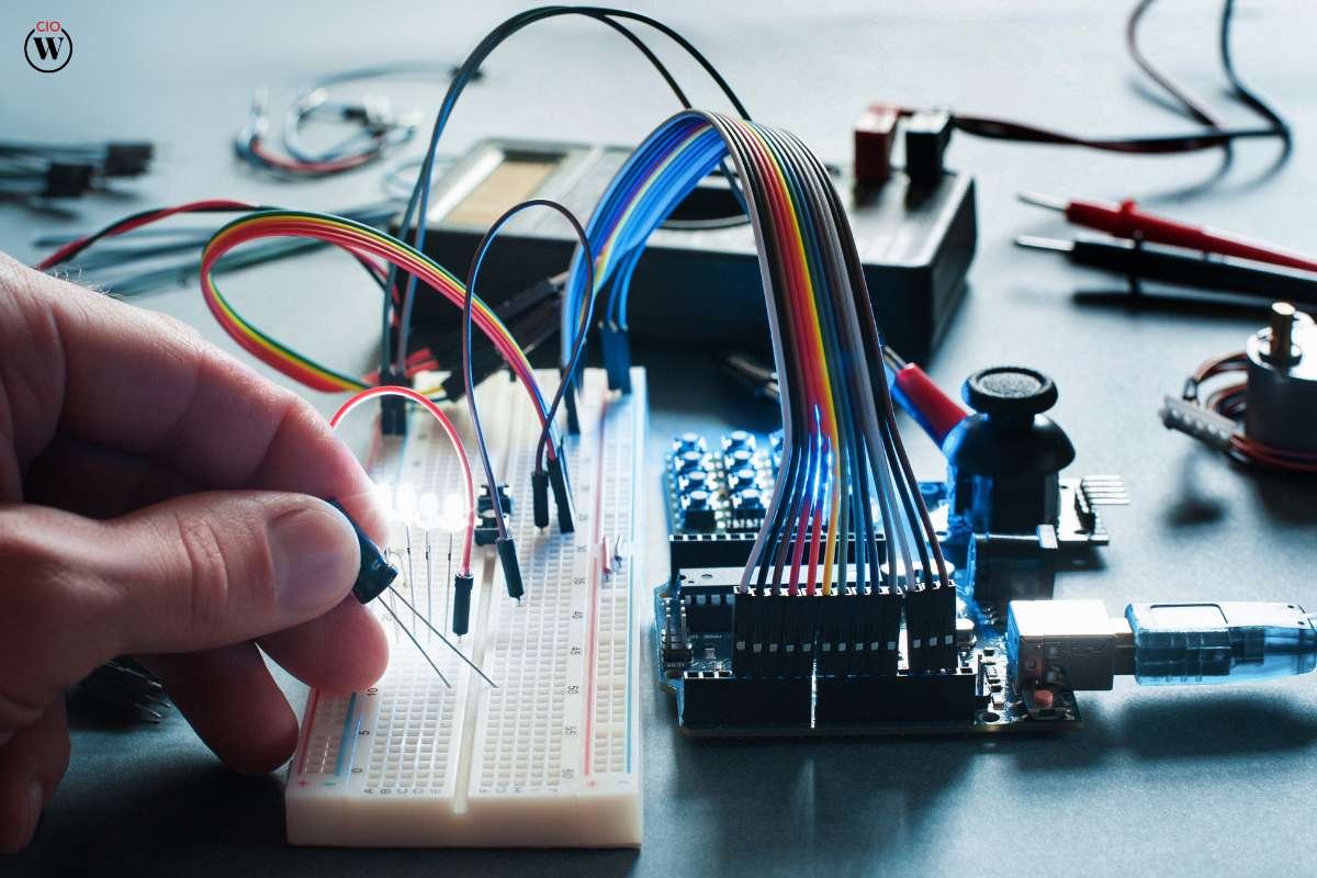 7 Tips for Electronics Safety During a Power Outage | CIO Women Magazine