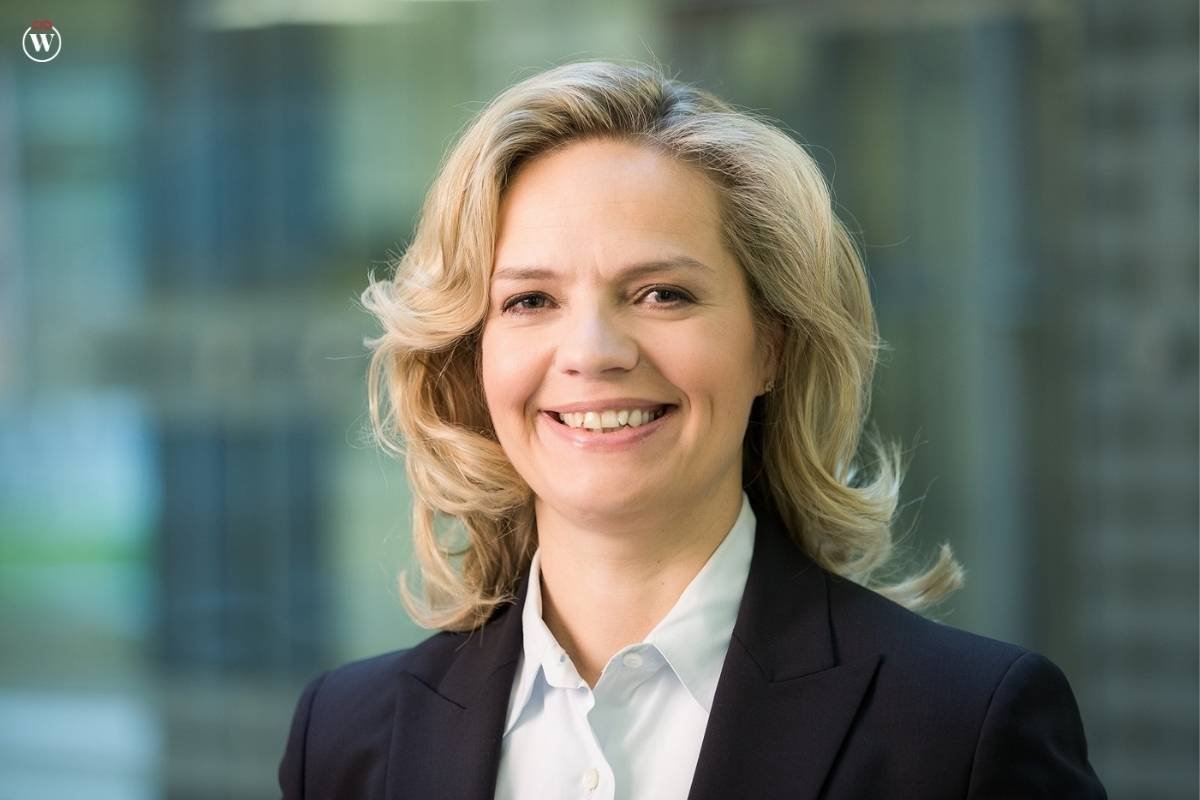 Top 15 Female CIOs in America to Watch Out for in 2024 | CIO Women Magazine