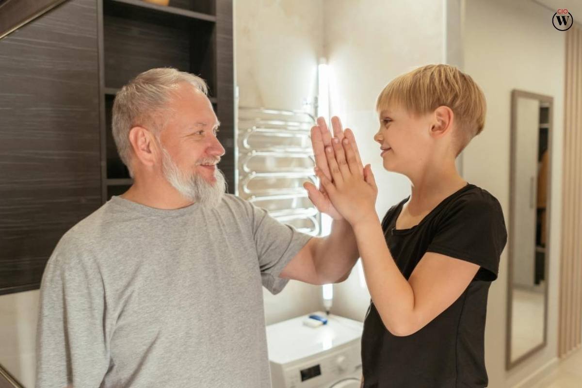 A Complete Guide To Caring For An Elderly Parent - 16 Strategies and Challenges | CIO Women Magazine