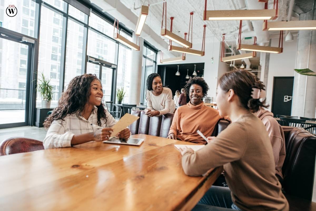 10 Reasons Why You Should Be Hosting an Employee Awards Ceremony? | CIO Women Magazine