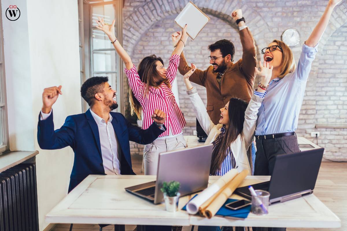 How to Negotiate Salary as a Woman and Break the Glass Ceiling? | CIO Women Magazine