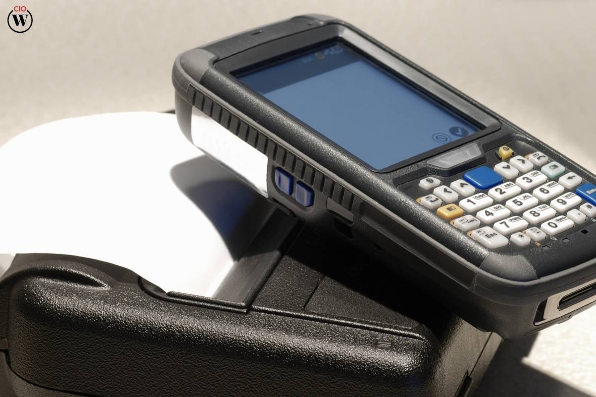 15 Efficient Handheld Devices for Warehouses | CIO Women Magazine