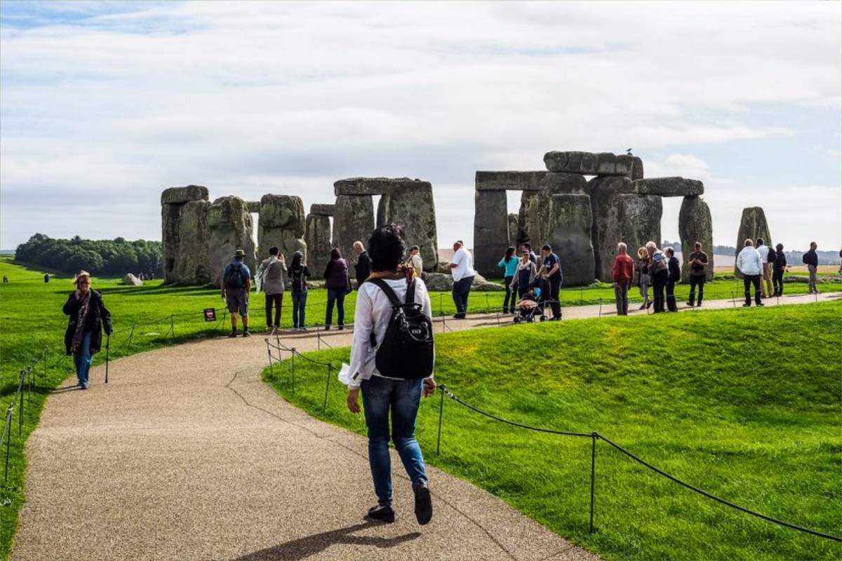 Stonehenge: A Saga of Beliefs & Theories | CIO Women Magazine