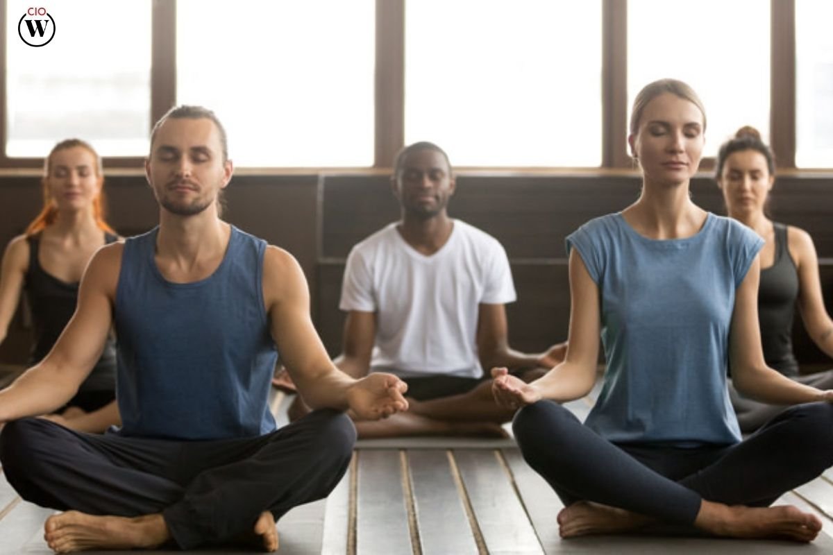 How to Be More Present in the Moment? An Effective Guide | CIO Women Magazine