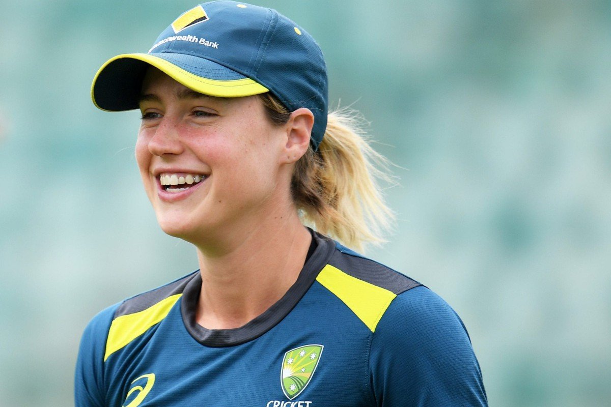The Versatile Sports Woman: Ellyse Perry | CIO Women Magazine