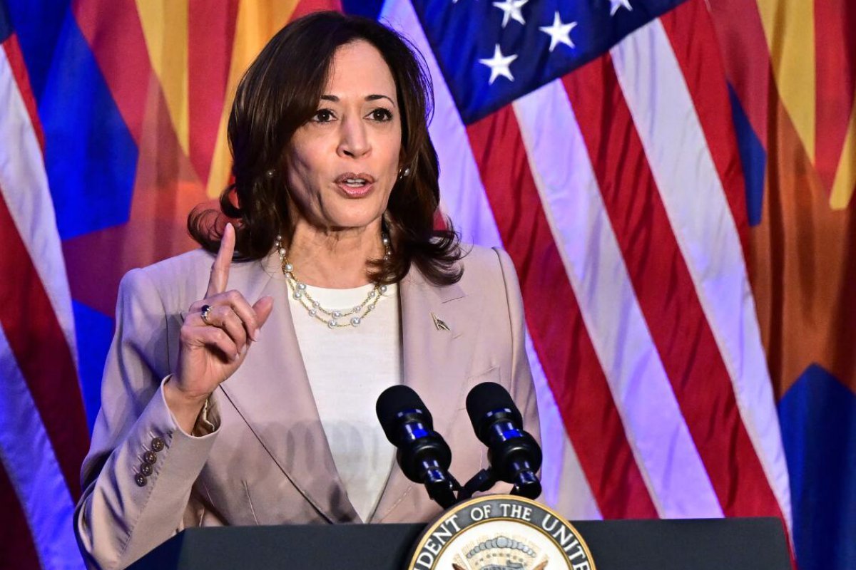 Kamala Harris: From Humble Beginnings to Vice President | CIO Women Magazine