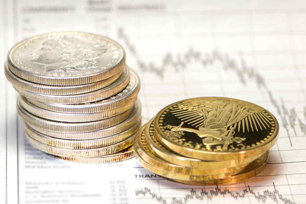 Precious Metals: Safe Havens or Speculative Assets in Crisis? 