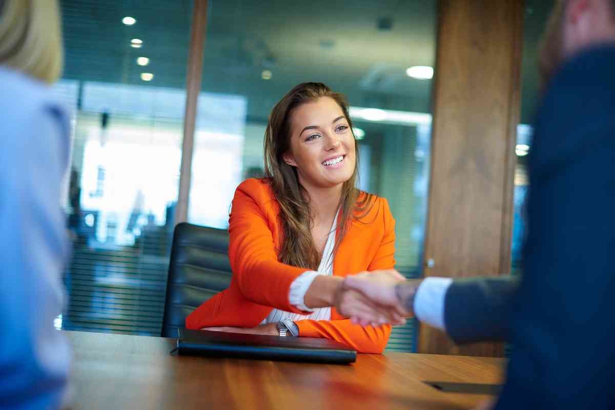Top 10 Interview Attire for Females: What to Wear for a Successful Interview | CIO Women Magazine