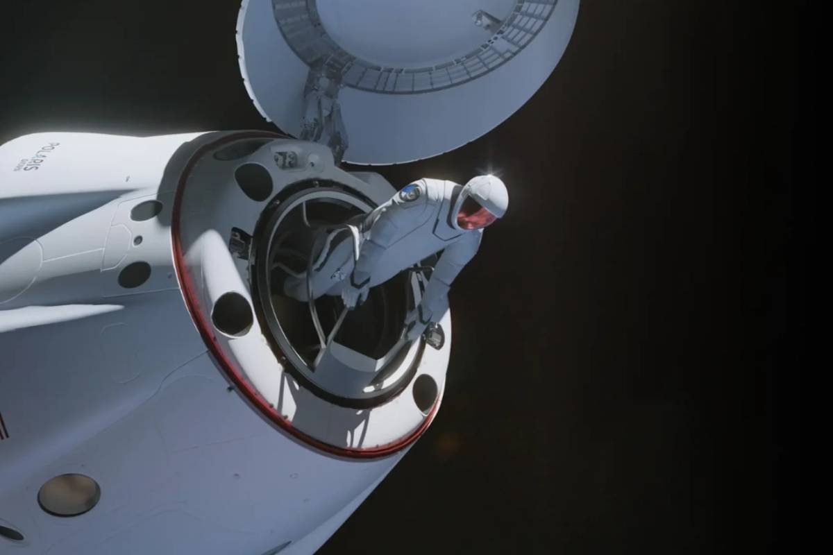 SpaceX's Polaris Dawn Mission Breaks Records with Historic Orbit | CIO Women Magazine