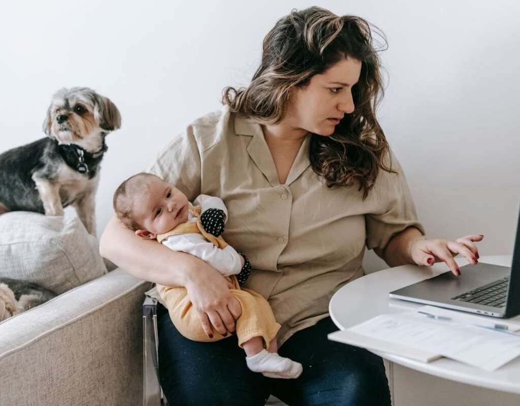 Career Progression and Motherhood: 4 Important Facts | CIO Women Magazine