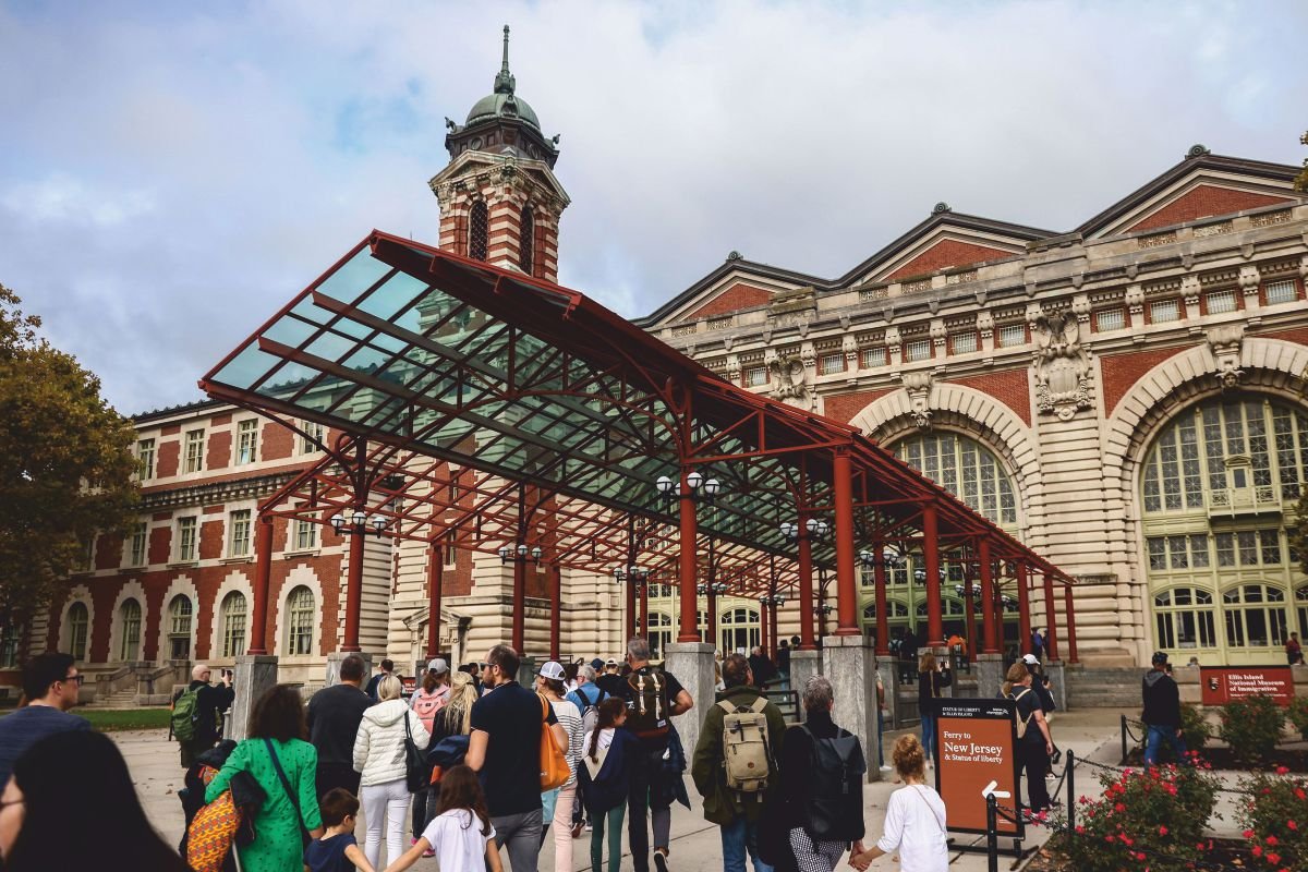 Ellis Island - Gateway to America: History, Immigration Stories & Tips | CIO Women Magazine