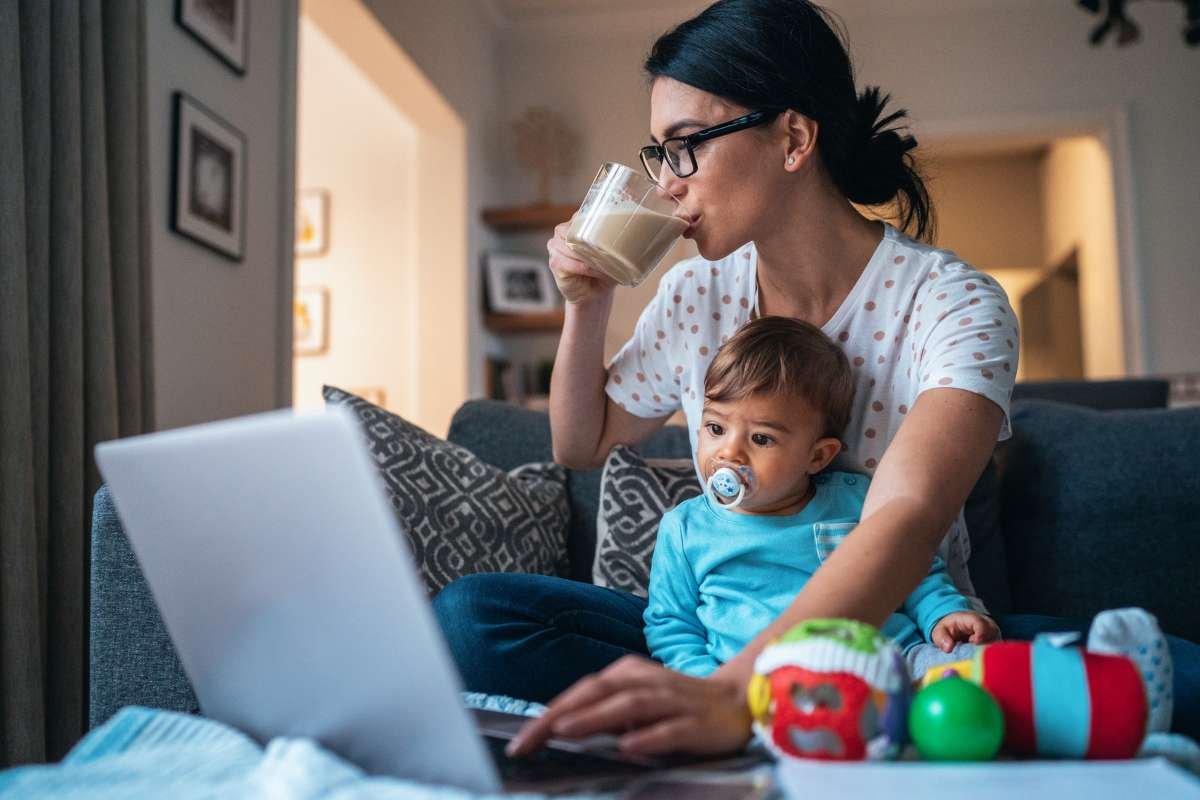 Career Progression and Motherhood: 4 Important Facts | CIO Women Magazine