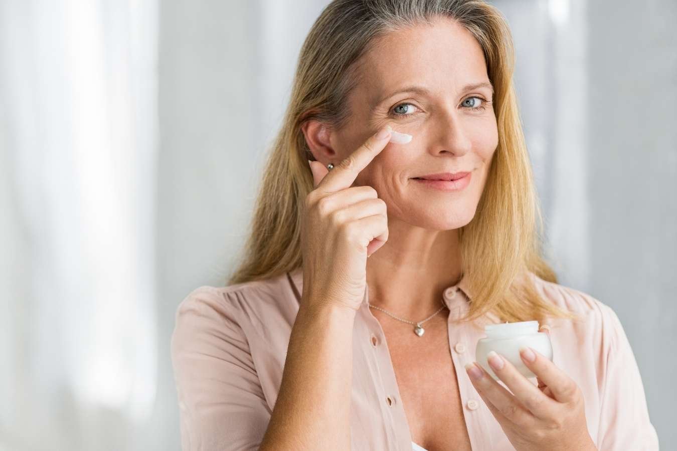 What Advice About "Ageing Gracefully" Often Misses? | CIO Women Magazine