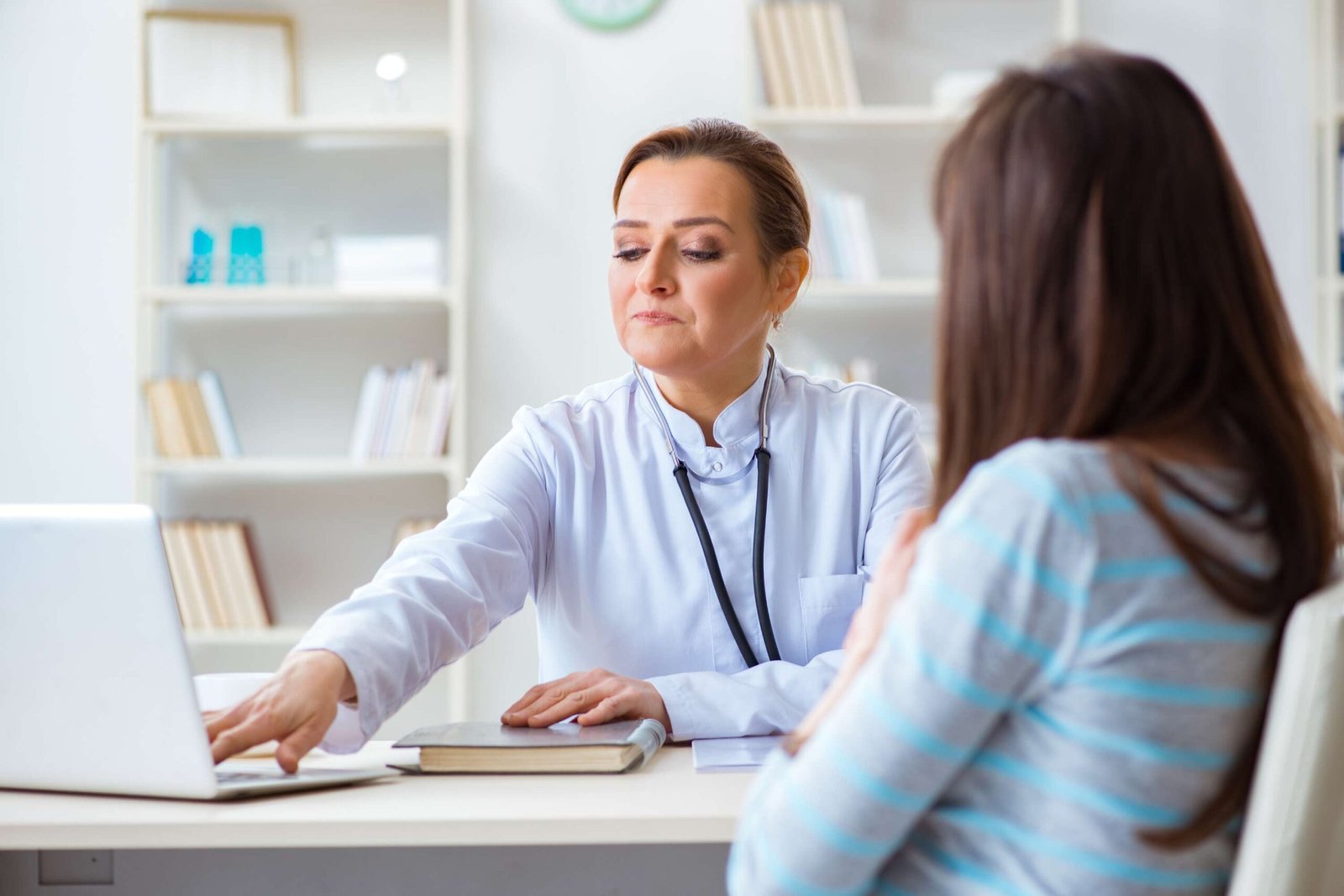 10 Health Tips for Working Women: A Guide to Balancing Wellness and Career | CIO Women Magazine