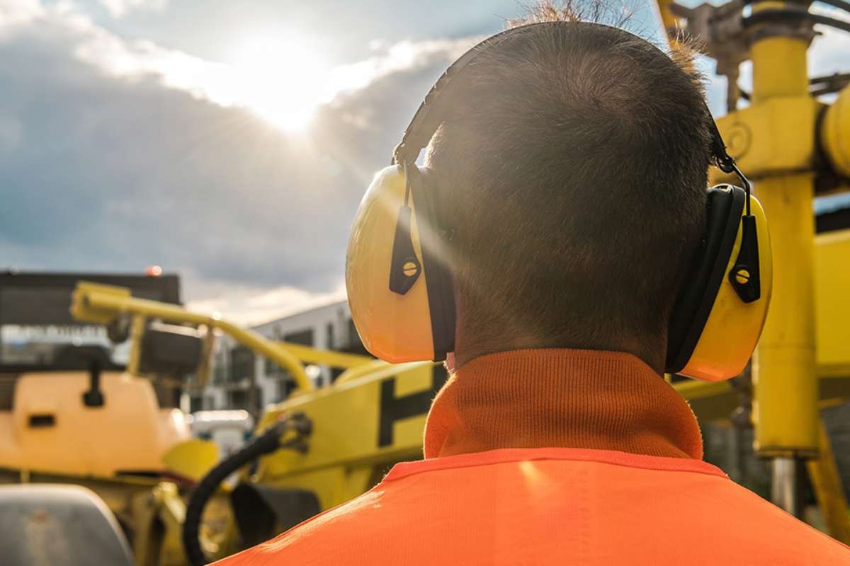 Construction Site Safety: Protecting the Surrounding Area | CIO Women Magazine