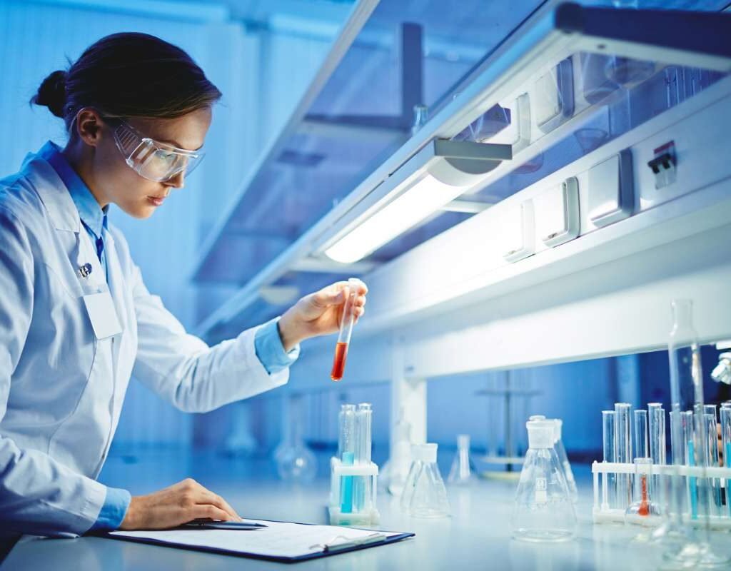 Women Leaders in Biotechnology: Pioneers Driving Innovation | CIO Women Magazine