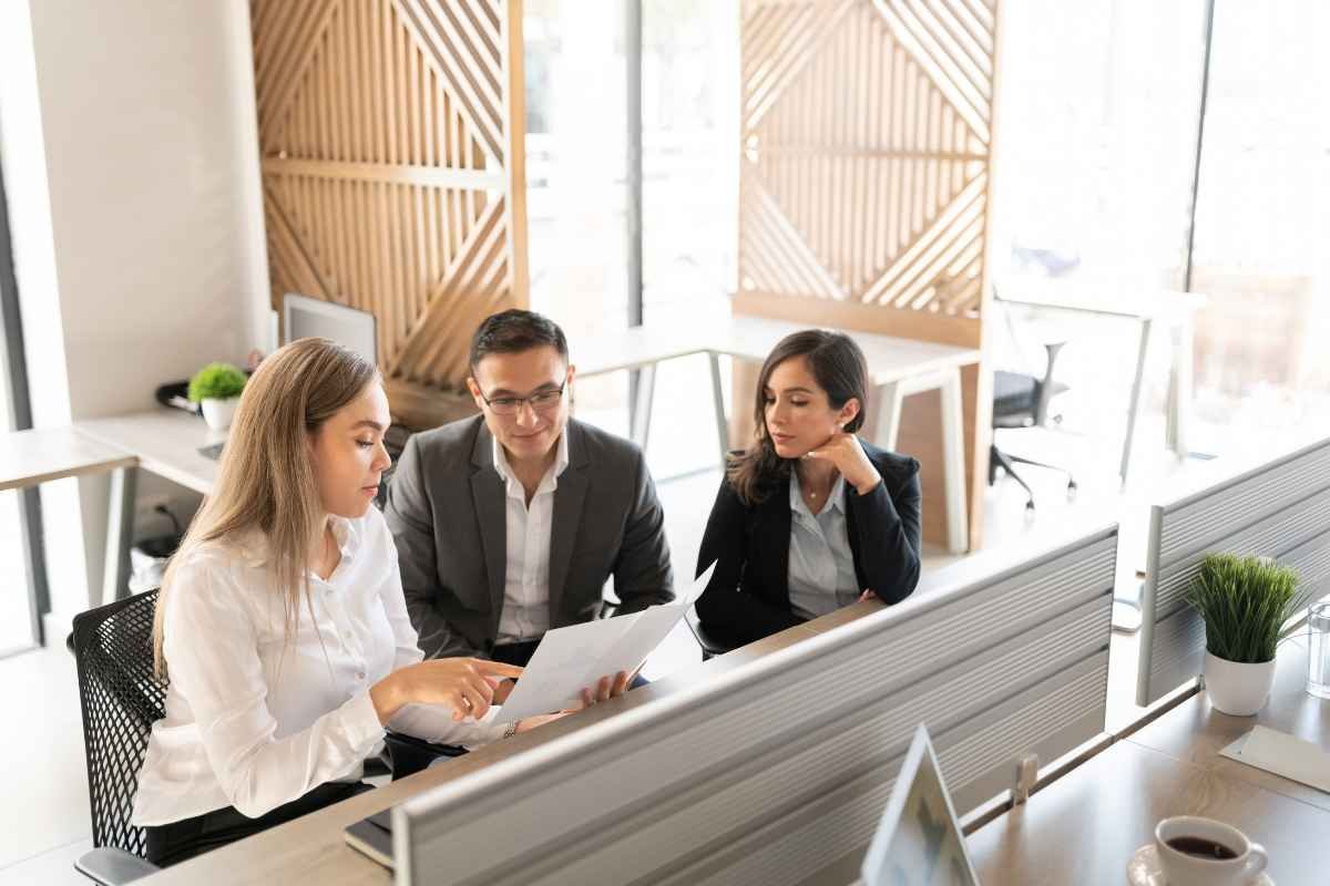 Foreign Exchange Companies: A Guide to Currency Trading Services | CIO Women Magazine