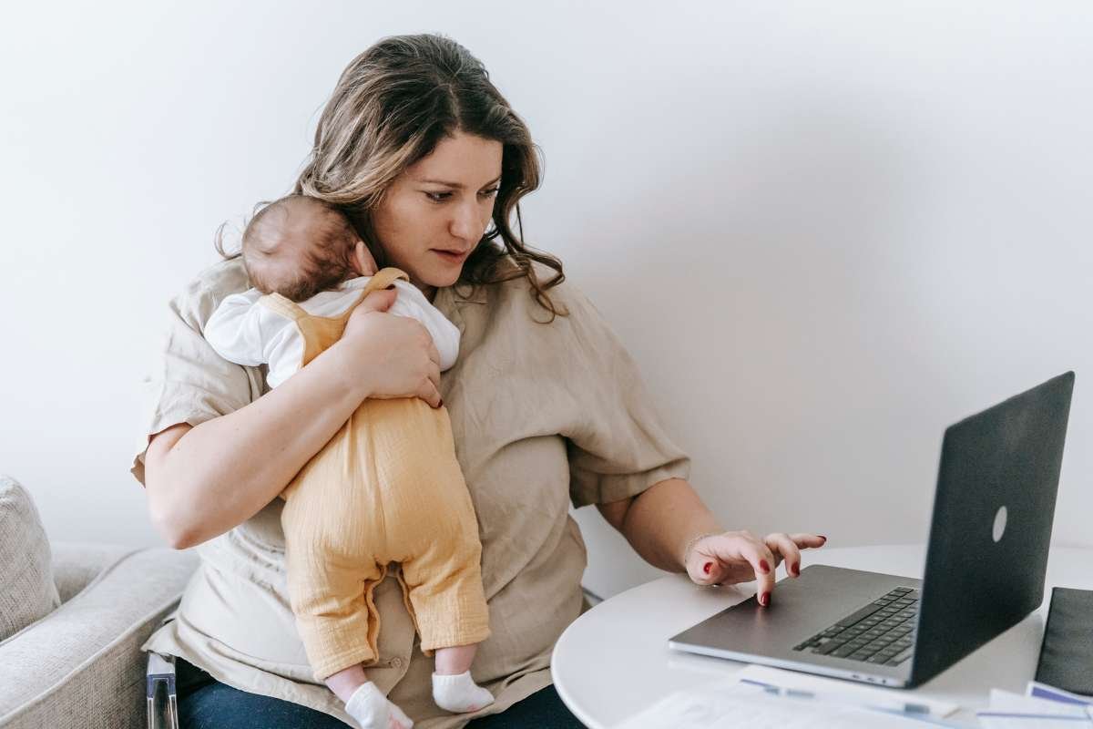 Women CEOs in Tech Who Are Breaking Barriers and Leading Innovation | CIO Women Magazine