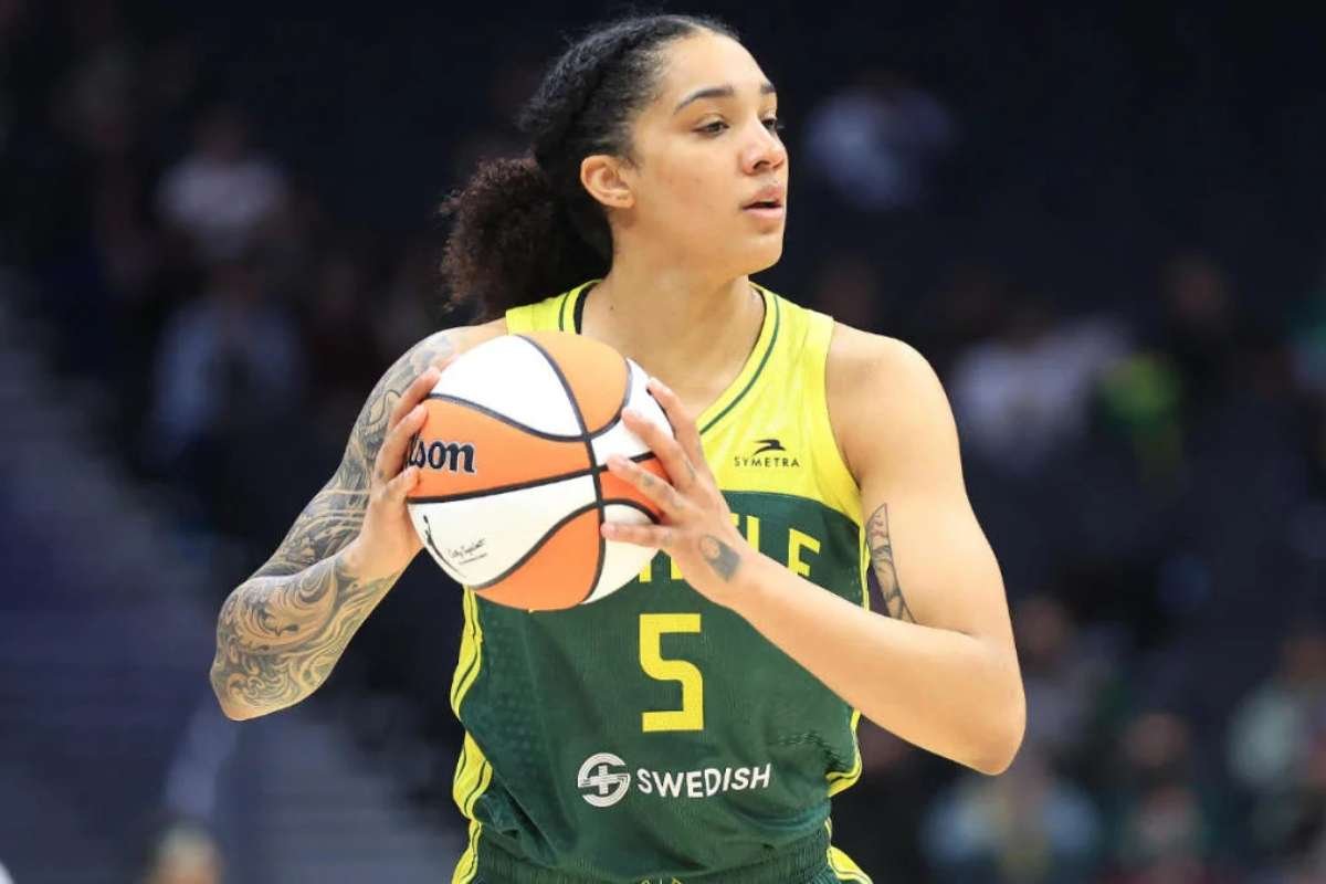 The Highest Paid WNBA Player, You Don’t Know About! | CIO Women Magazine