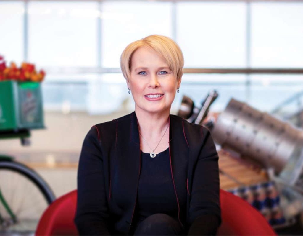 35 Inspirational Top Women CEOs Leading the Corporate World | CIO Women Magazine