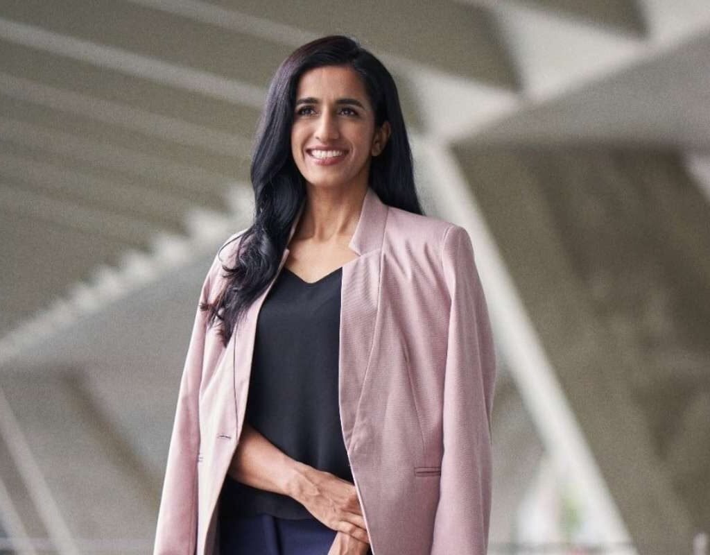 35 Inspirational Top Women CEOs Leading the Corporate World | CIO Women Magazine
