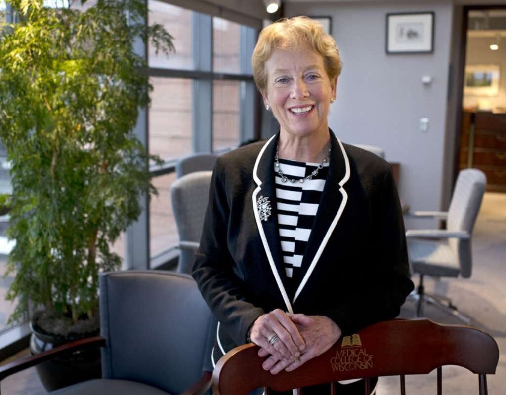 35 Inspirational Top Women CEOs Leading the Corporate World | CIO Women Magazine