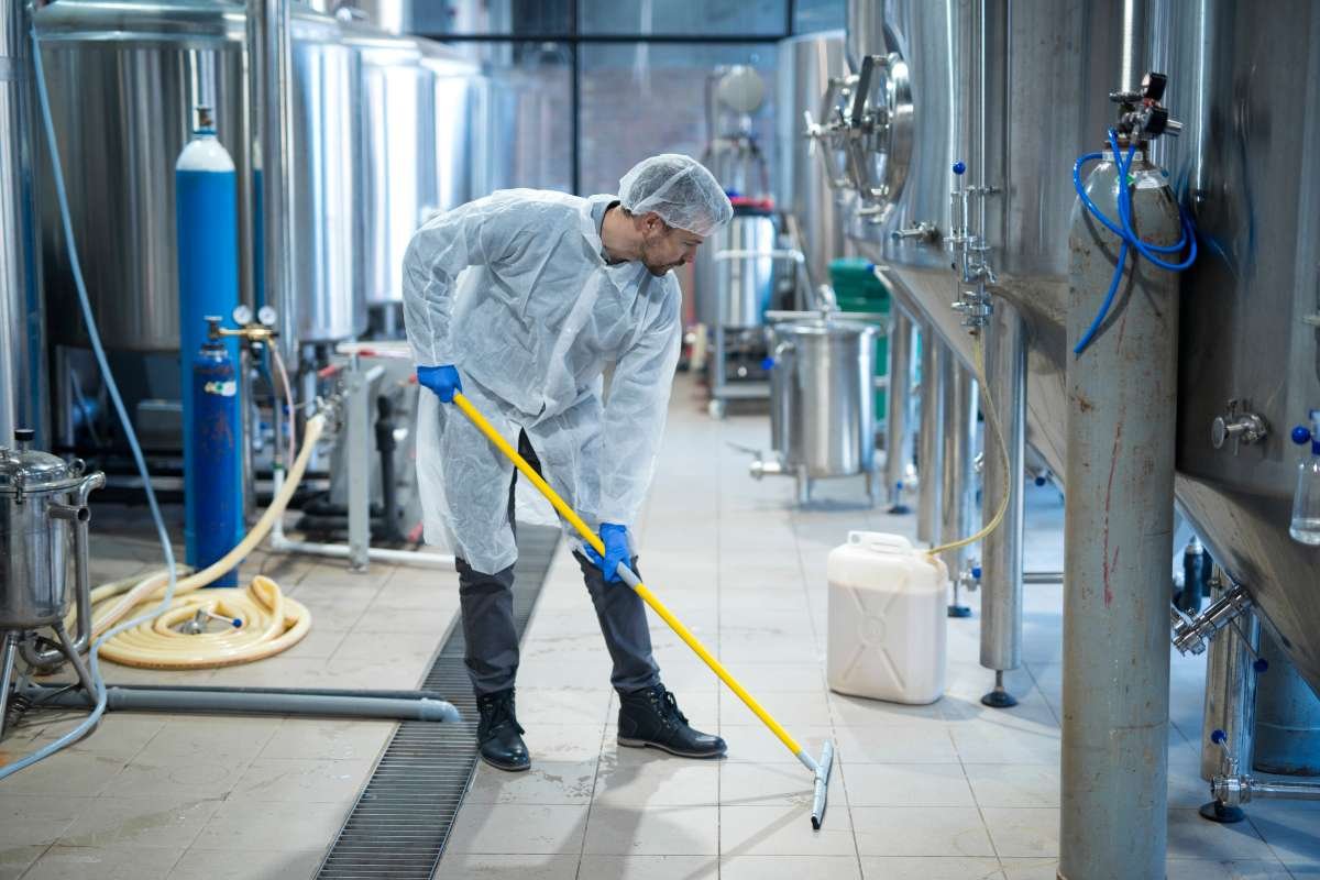 How To Sustain Factory Cleaning Standards? | CIO Women Magazine