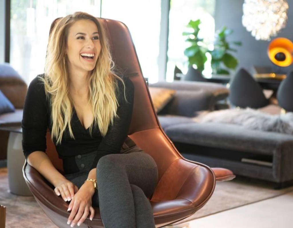 35 Inspirational Top Women CEOs Leading the Corporate World | CIO Women Magazine