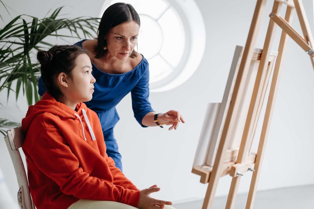 Why We Should Celebrate The People Who Give Back? | CIO Women Magazine