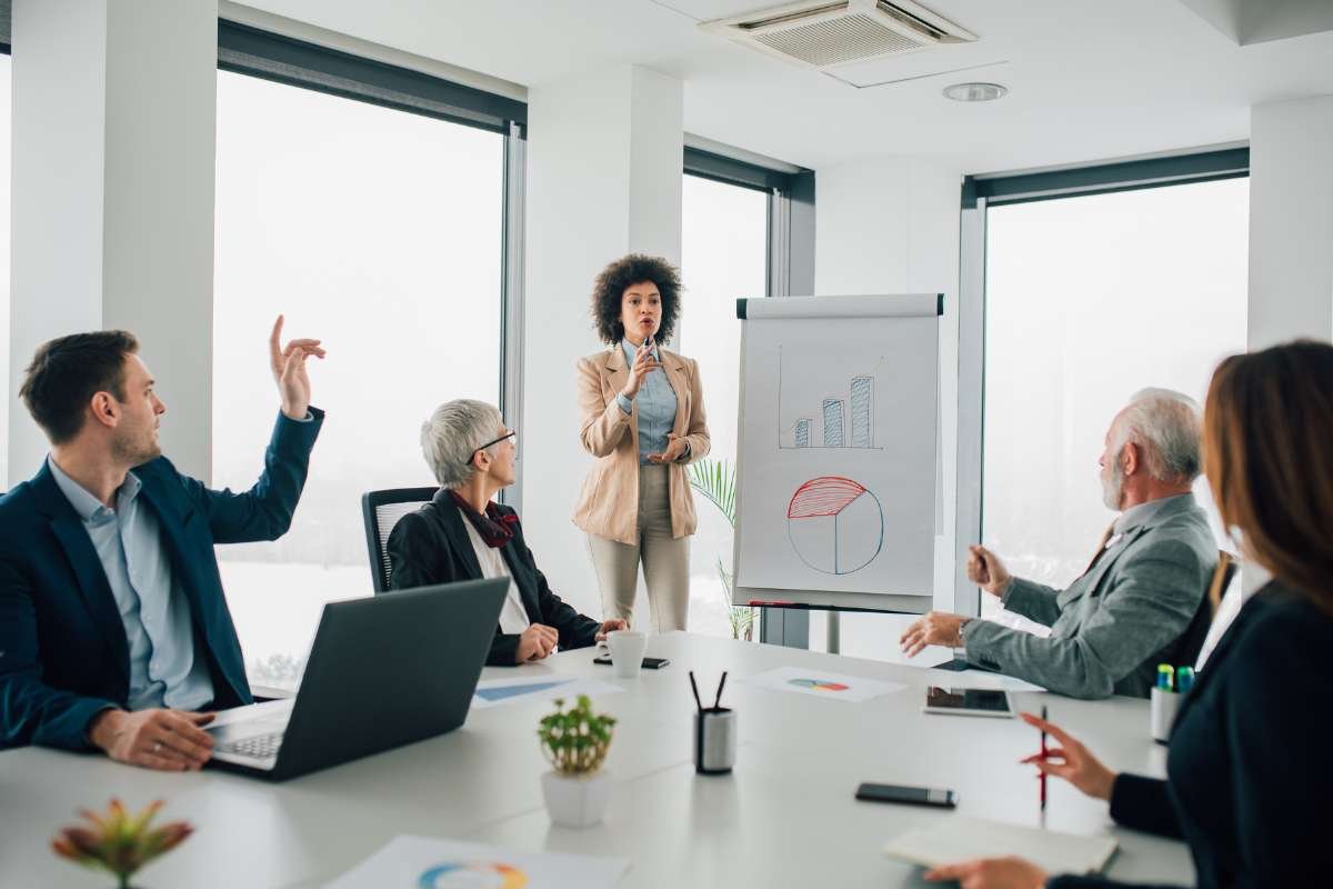 How to Succeed When Dealing With Business-to-Business Clients? | CIO Women Magazine