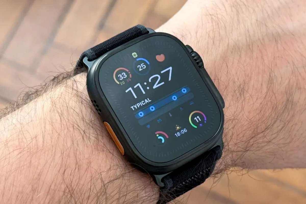 Apple Watch’s Latest Update Adds Alarms That Break Silent Mode, New Emoji, and Smarter Home Integration