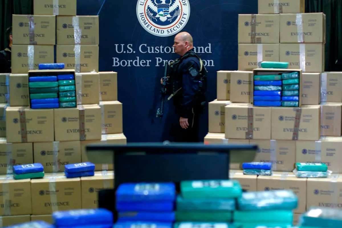 U.S. Ends De Minimis Shipping Exemption for China, Other Countries May Follow