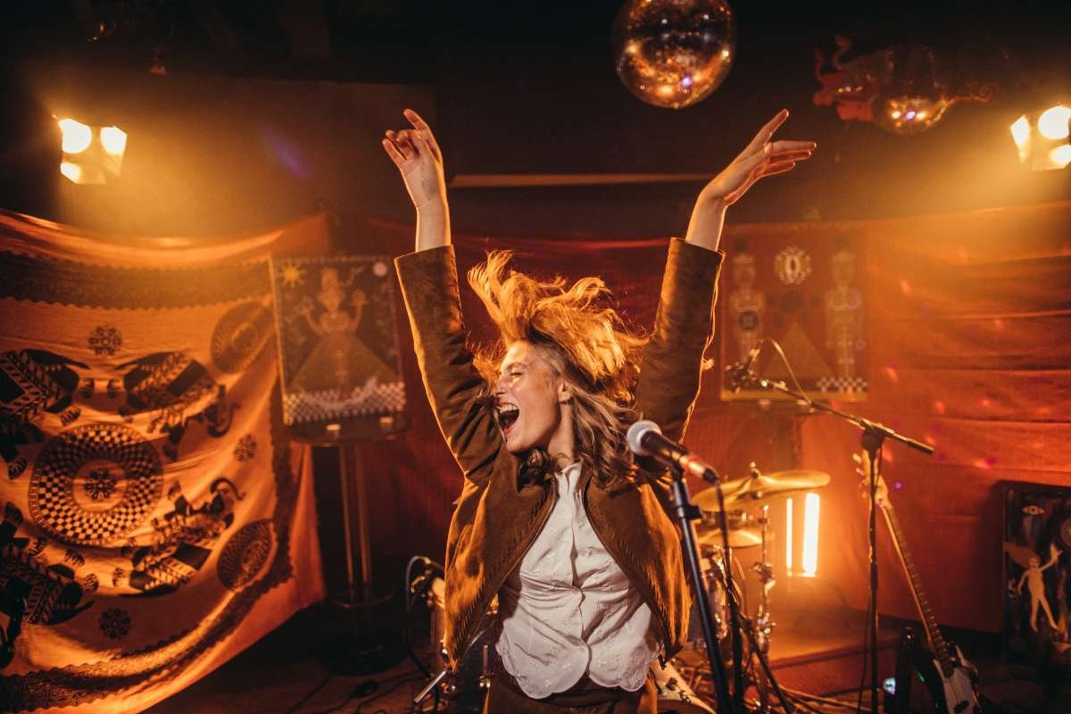 The Rise of the Youngest Female Singer: Breaking Barriers in the Industry | CIO Women Magazine