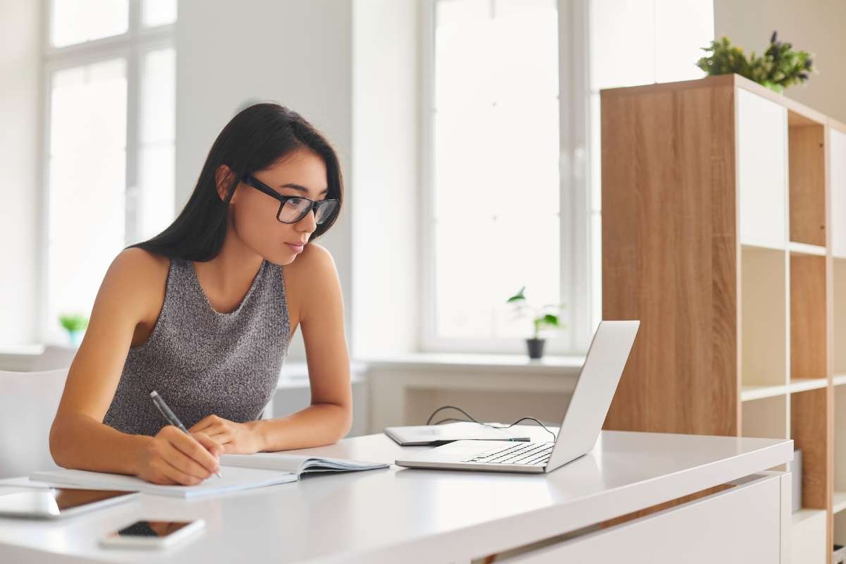 Returning To College After Dropping Out: A Step-by-Step Guide | CIO Women Magazine