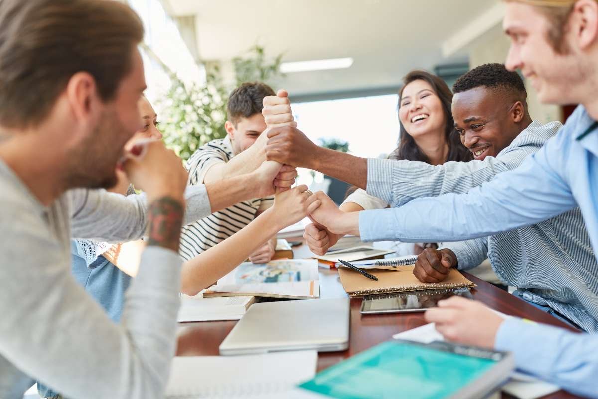 Top 6 Productivity Hacks for Small Businesses In 2025 | CIO Women Magazine