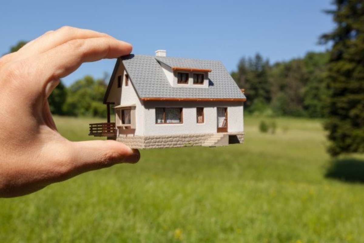 What Is an Easement on a Property? A 2025 Guide | CIO Women Magazine