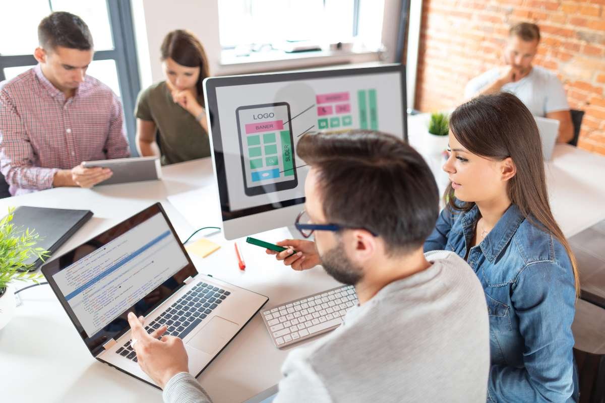 4 Unique Ways to Customize Your Ecommerce Store | CIO Women Magazine