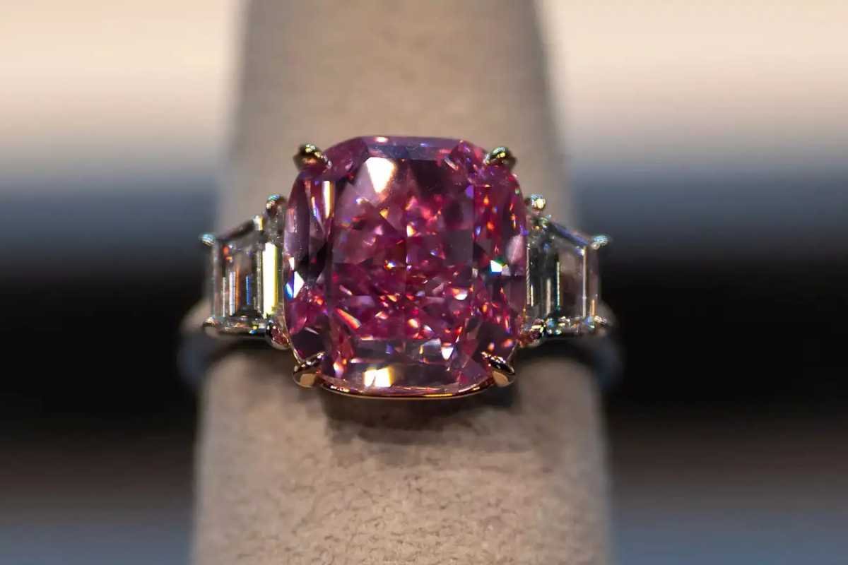 Most Expensive Jewelry in the World: Ultimate Luxury Guide | CIO Women Magazine