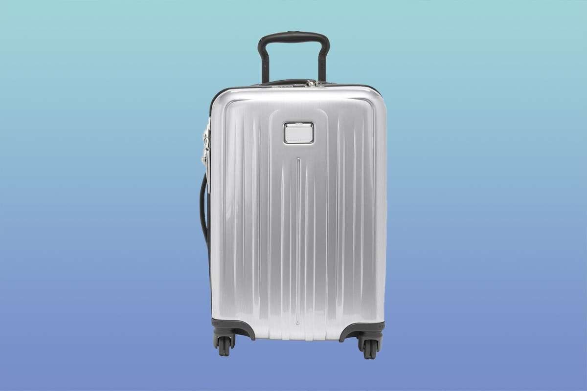 Tired of Bad Bags? The Best Luggage Brands for Women Who Travel Smart | CIO Women Magazine CIO Women Magazine