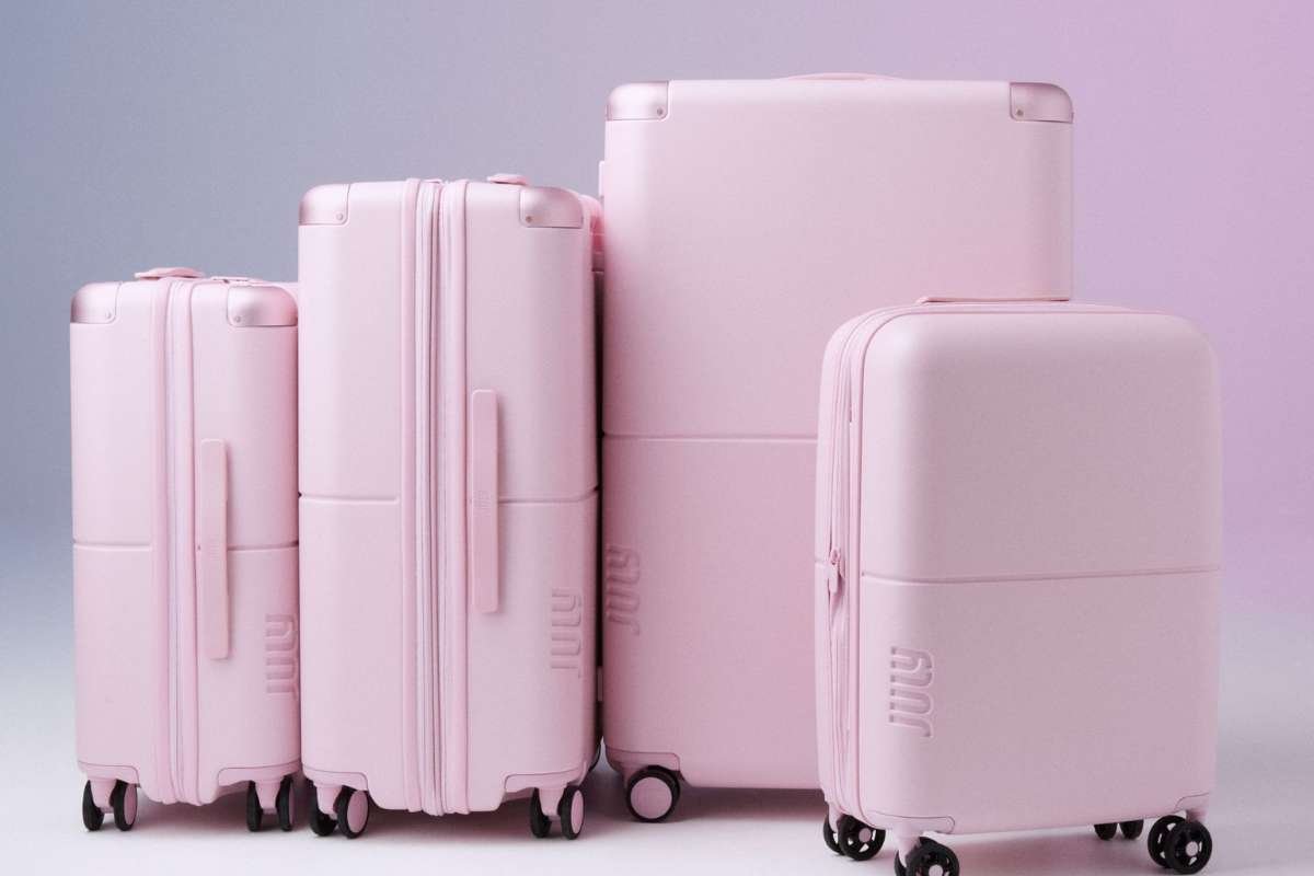 Tired of Bad Bags? The Best Luggage Brands for Women Who Travel Smart | CIO Women Magazine CIO Women Magazine