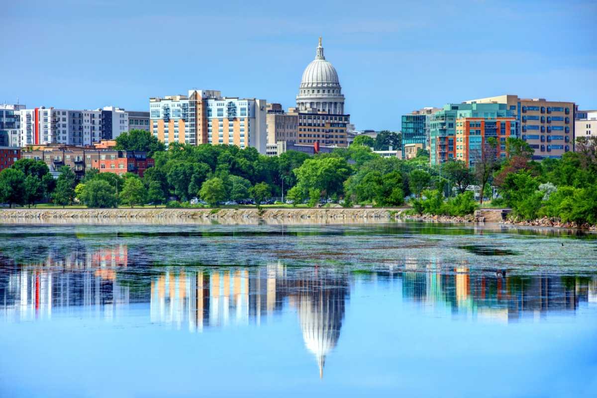 25 Best Places to Retire in the U.S. for Peace, Purpose, and Belonging | CIO Women Magazine