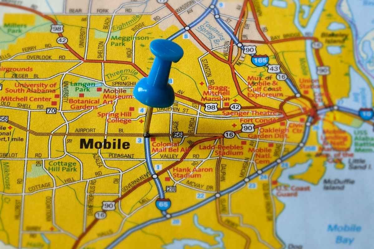 You Will Not Believe the 15 Most Boring Cities in America in 2025 | CIO Women Magazine