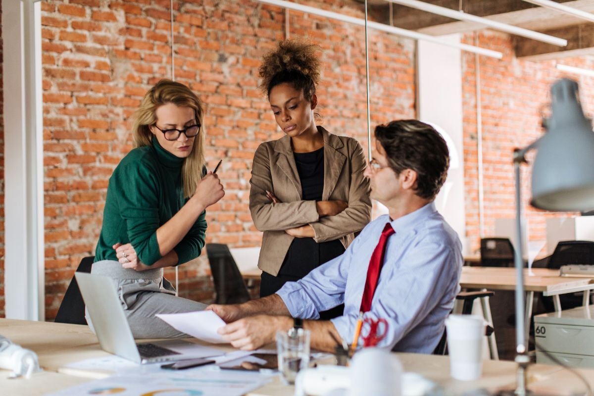 7 Benefits of Hiring A Commercial Cleaning Company | CIO Women Magazine