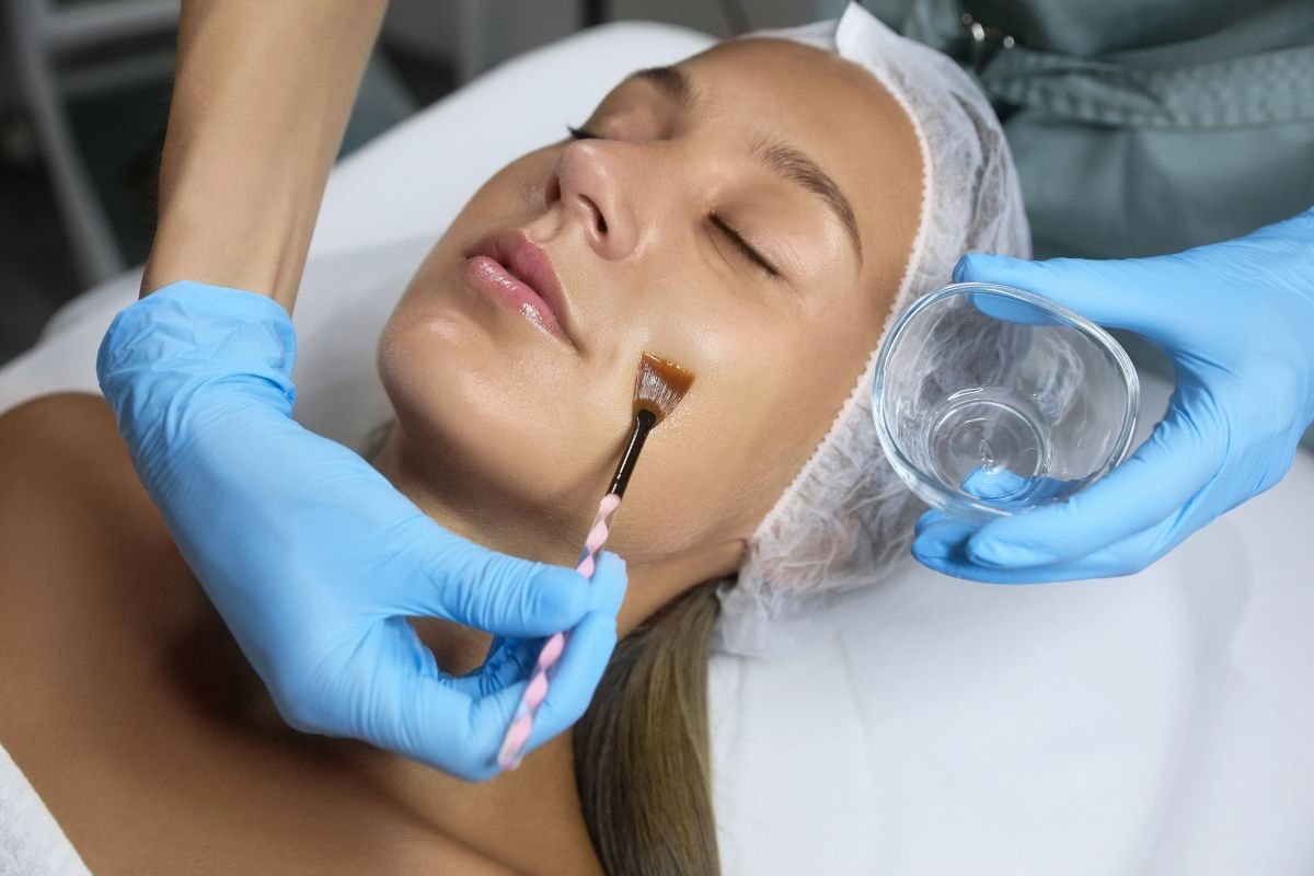 Improve Looks Without Plastic Surgery: Best Natural Beauty Hacks That Work | CIO Women Magazine